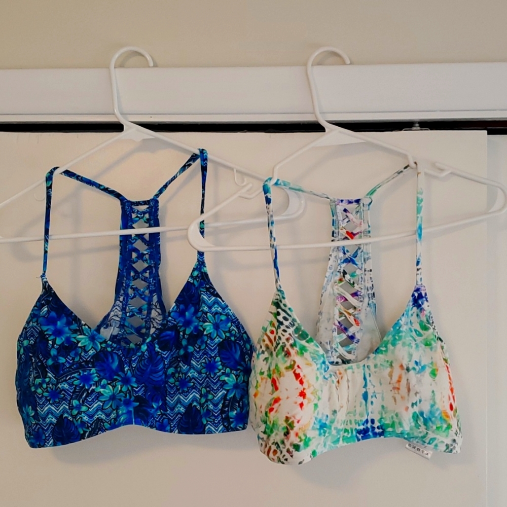 2 Bikini Tops L